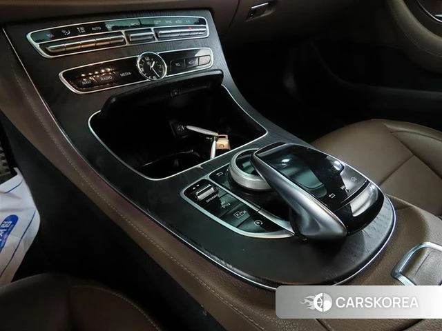 Mercedes-Benz E-Class W213 2020 Синий из Кореи, фото 3