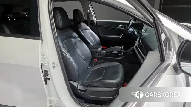 Kia Sportage 5th Generation 2021 Белый из Кореи, фото 3