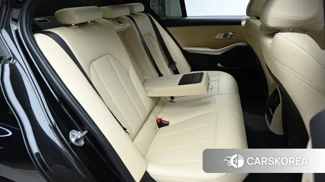 BMW 3 Series (G20) 2022 Черный из Кореи, фото 3