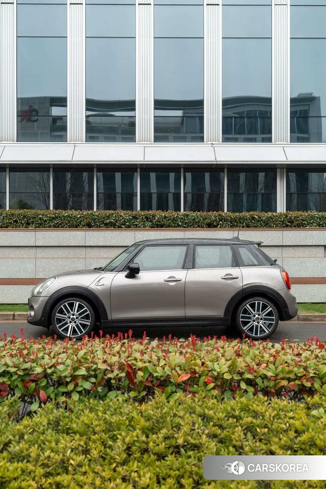 MINI MINI 2020 Шампань из Китая, фото 3