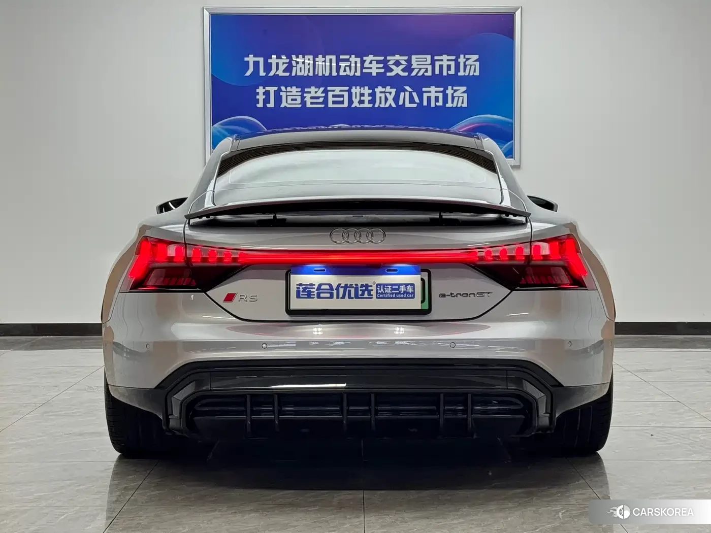 Audi e-tron GT 2024 Silver/gray из Китая, фото 3