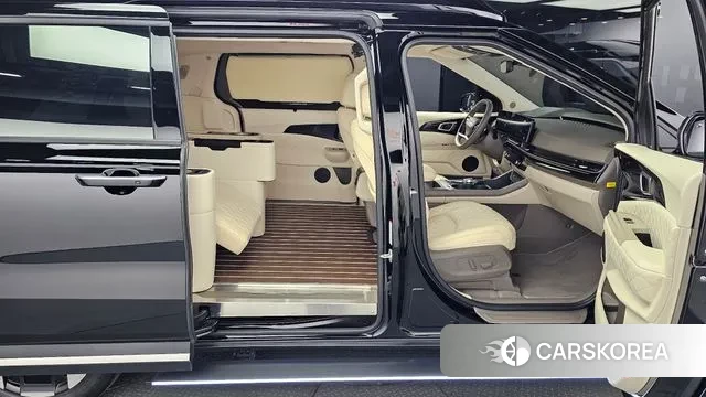 Kia The New Carnival 4th Generation 2025 Черный из Кореи, фото 3