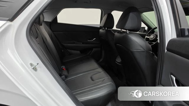 Hyundai Avante (CN7) 2021 Белый из Кореи, фото 3