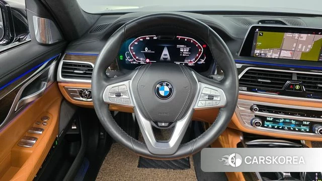 BMW 7 Series (G11) 2022 Черный из Кореи, фото 3