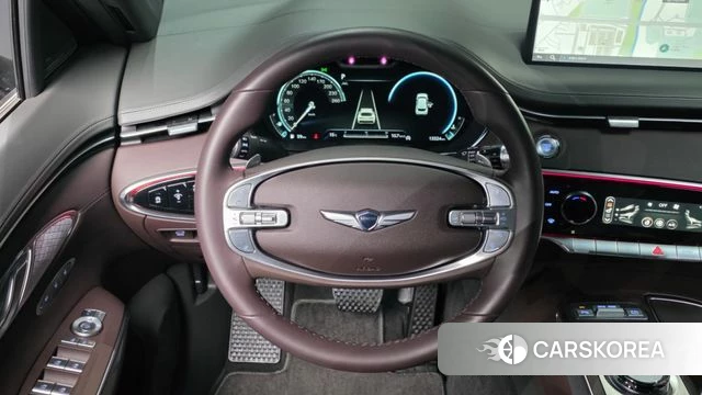 Genesis GV70 2023 Серый из Кореи, фото 3