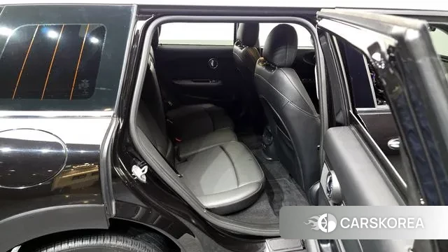 Mini Cooper Clubman 2021 Черный из Кореи, фото 3