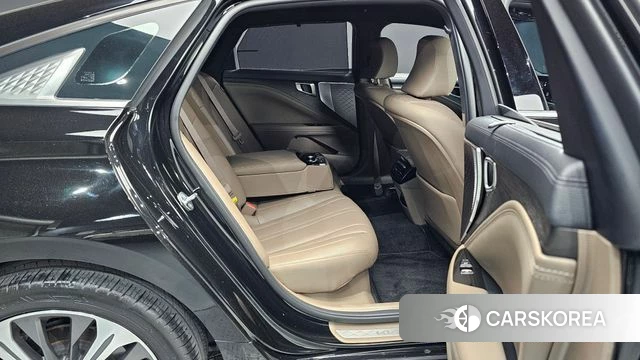 Kia K8 Hybrid 2023 Черный из Кореи, фото 3