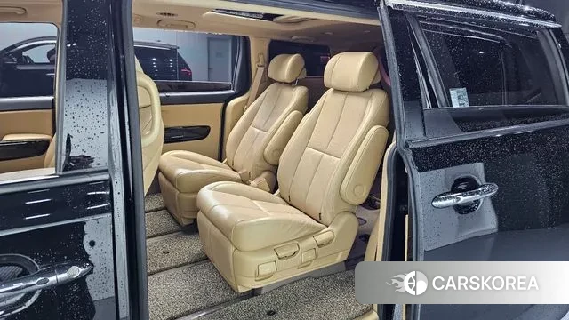 Kia The New Carnival 2018 Черный из Кореи, фото 3