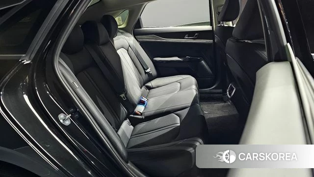 Kia The New K5 Hybrid 3rd generation 2025 Черный из Кореи, фото 3