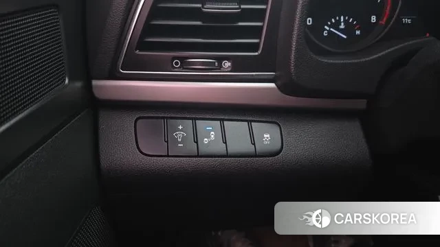 Hyundai Avante AD 2018 Белый из Кореи, фото 3