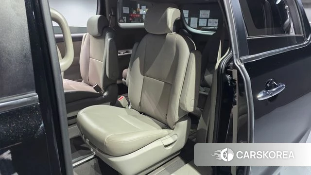 Kia The New Carnival 2018 Черный из Кореи, фото 3