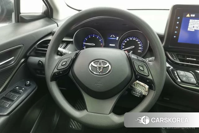 Toyota IZOA 2023 Красный из Китая, фото 3