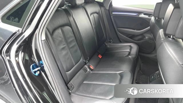 Audi New A3 2018 Черный из Кореи, фото 3