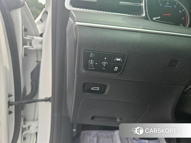 Kia K5 3rd generation 2022 Белый из Кореи, фото 3