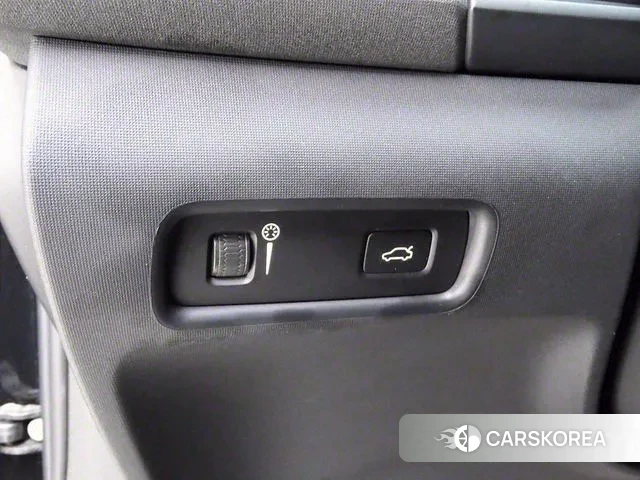 Polestar Polestar 2 2022 Черный из Кореи, фото 3