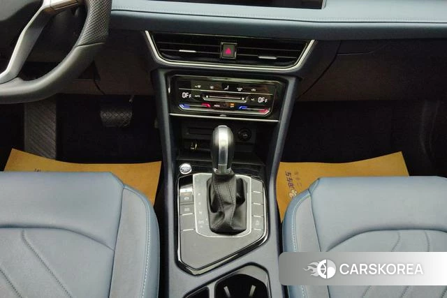 Volkswagen Tuyue 2025 Темно-серый из Китая, фото 3