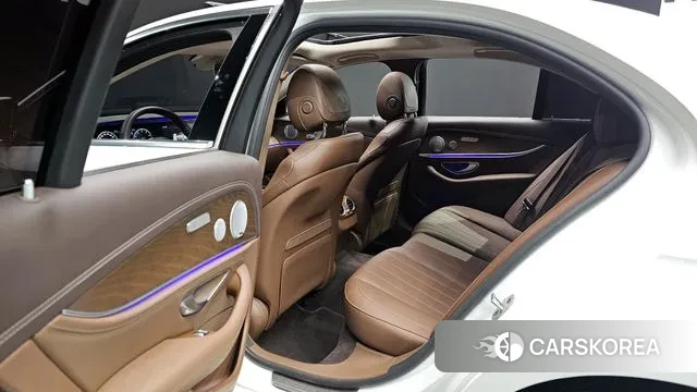 Mercedes-Benz E-Class W213 2019 Белый из Кореи, фото 3