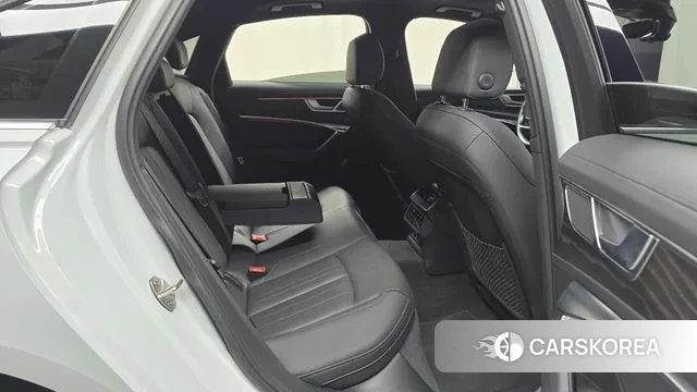 Audi A6 (C8) 2023 Белый из Кореи, фото 3