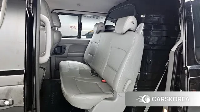 Hyundai The New Grand Starex 2020 Черный из Кореи, фото 3