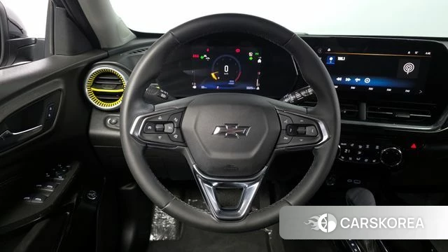 Chevrolet (GM Daewoo) Trax Crossover 2024 Черный из Кореи, фото 3