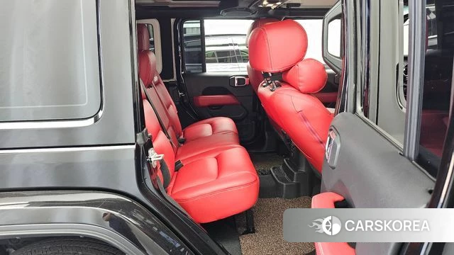 Jeep Wrangler (JL) 2021 Черный из Кореи, фото 3