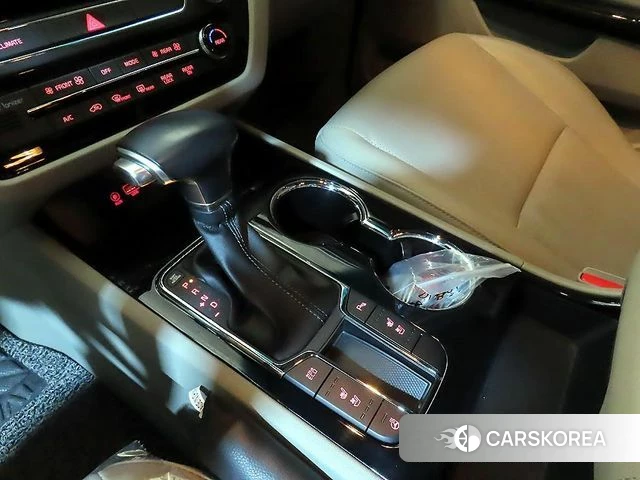 Kia The New Carnival 2018 Черный из Кореи, фото 3