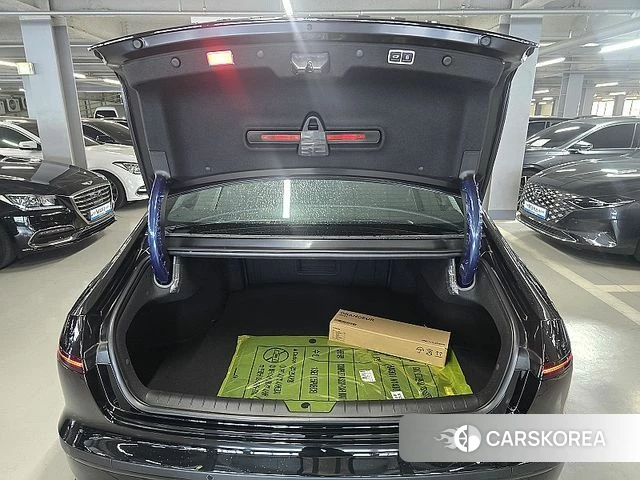 Hyundai Grandeur (GN7) 2026 Черный из Кореи, фото 3