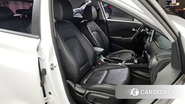 Hyundai The New Kona 2021 Белый из Кореи, фото 3