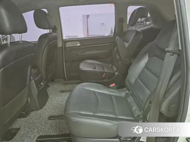 Ssangyong Korando Turismo 2018 Белый из Кореи, фото 3