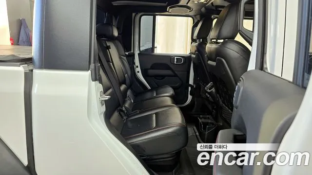 Jeep Gladiator (JT) 2021 Белый из Кореи, фото 3