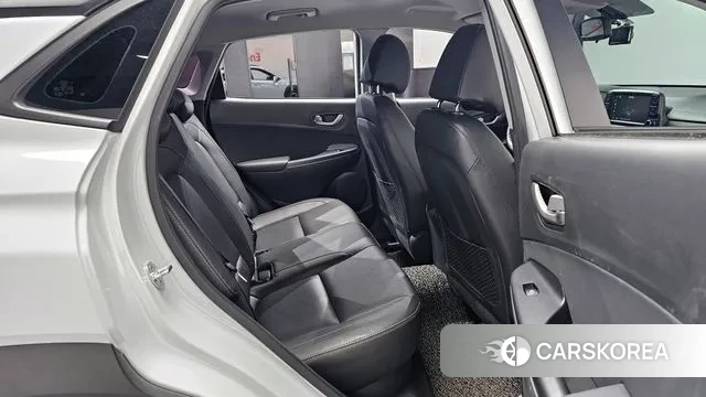 Hyundai Kona 2018 Белый из Кореи, фото 3