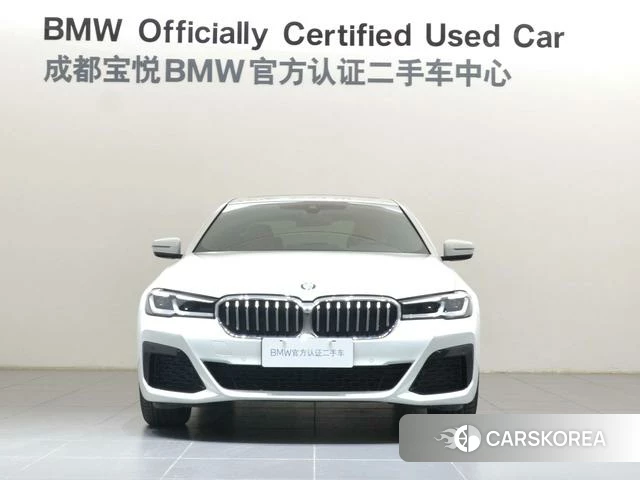 BMW 5 series (imported) 2022 Белый из Китая, фото 3