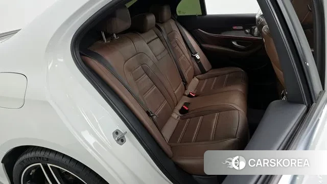 Mercedes-Benz E-Class W213 id 3494508 из Кореи 3
