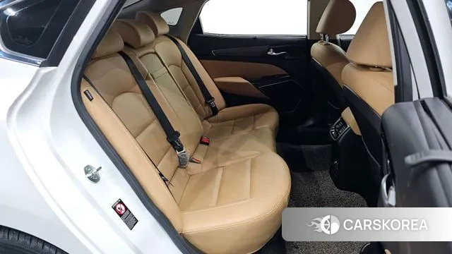 Kia K7 Premier Hybrid 2019 Белый из Кореи, фото 3
