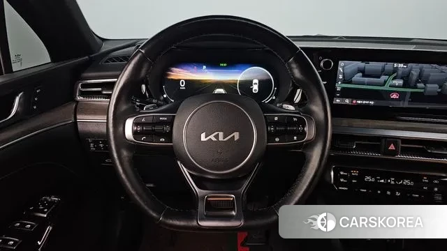 Kia K5 3rd generation 2021 Черный из Кореи, фото 3