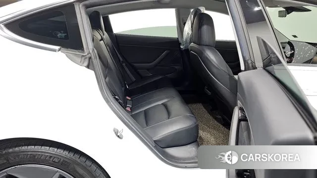 Tesla Model 3 2019 Белый из Кореи, фото 3