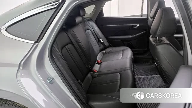 Hyundai Sonata D Edge (DN8) 2024 Серебристо-серый из Кореи, фото 3