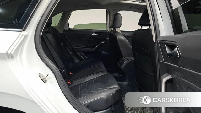 Volkswagen 7th Generation of Jetta 2021 Белый из Кореи, фото 3