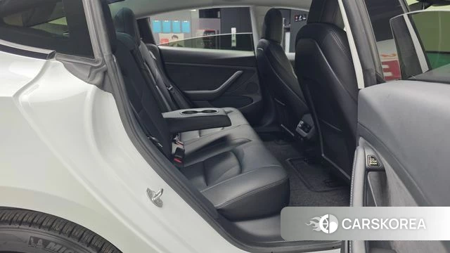 Tesla Model 3 2022 Белый из Кореи, фото 3