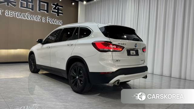 BMW X1 2021 Белый из Китая, фото 3