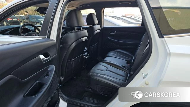 Hyundai The New Santa Fe 2021 Белый из Кореи, фото 3