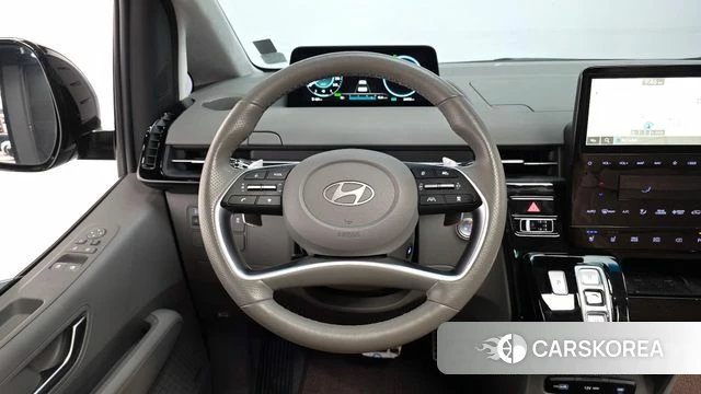 Hyundai Staria 2024 Черный из Кореи, фото 3