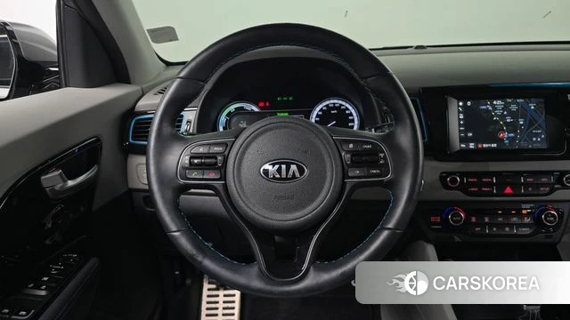 Kia Niro 2018 Серебряный из Кореи, фото 3