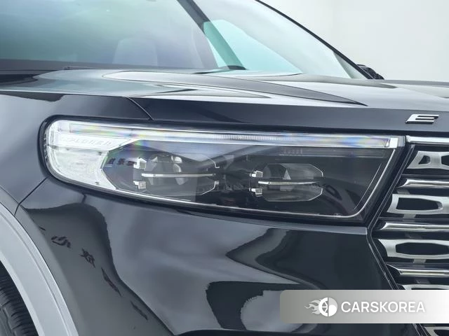 Ford Explorer 2021 Черный из Китая, фото 3