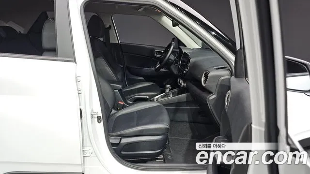 Hyundai Venue 2022 Белый из Кореи, фото 3