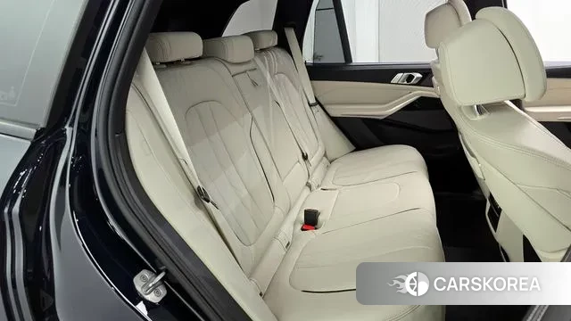 BMW X5 (G05) 2024 Черный из Кореи, фото 3