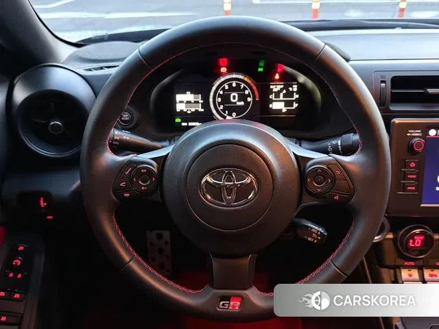 Toyota GR86 2022 Серебряный из Кореи, фото 3