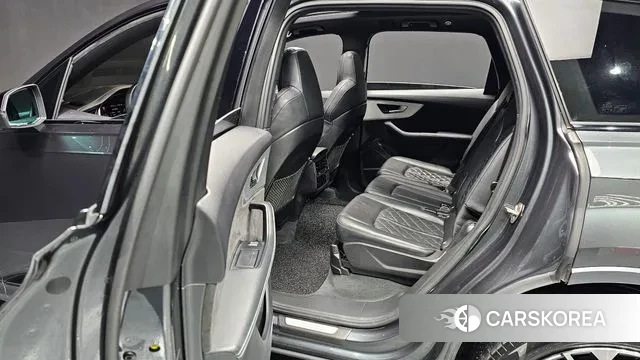 Audi Q7 (4M) 2022 Серый из Кореи, фото 3