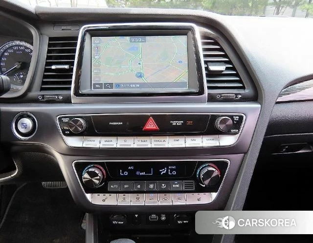 Hyundai Sonata New Rise 2018 Серебристо-серый из Кореи, фото 3