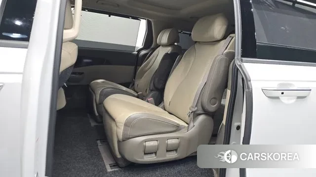 Kia Carnival 4th generation 2021 Белый из Кореи, фото 3